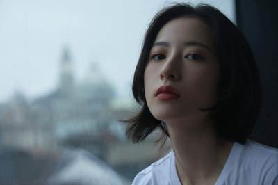 “女神”竟是“真汉子” 好兄弟假扮女神微信骗走他4700元